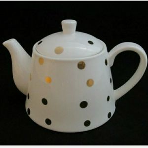 Official ROBERT GOLDEN  "Goldie" Teapot.